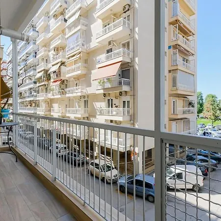 Sweet Vanilla 2-bdrm Residence, Vesta Philoxenia Thessaloniki